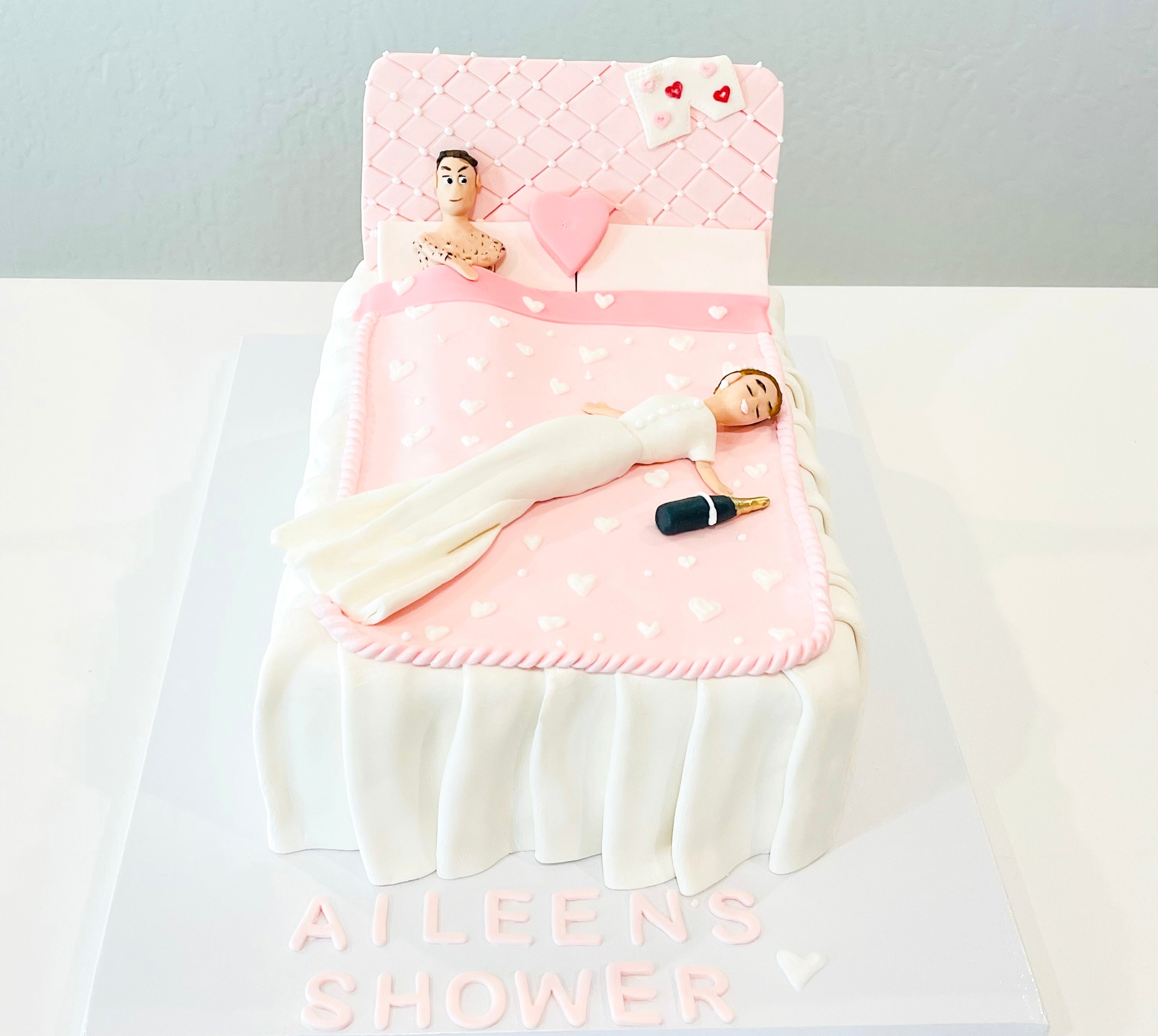 Top 10 unique cake ideas for bachelorette party - YouTube